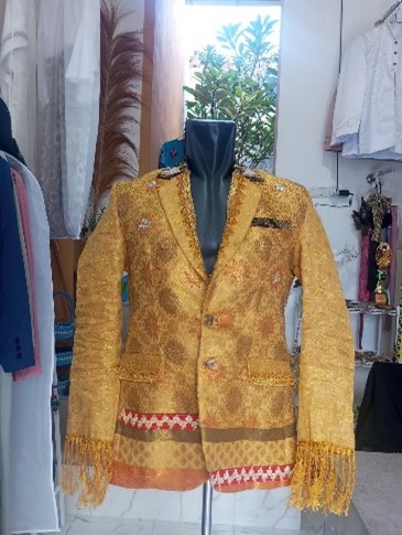 Jas Tenun Emas Lampung